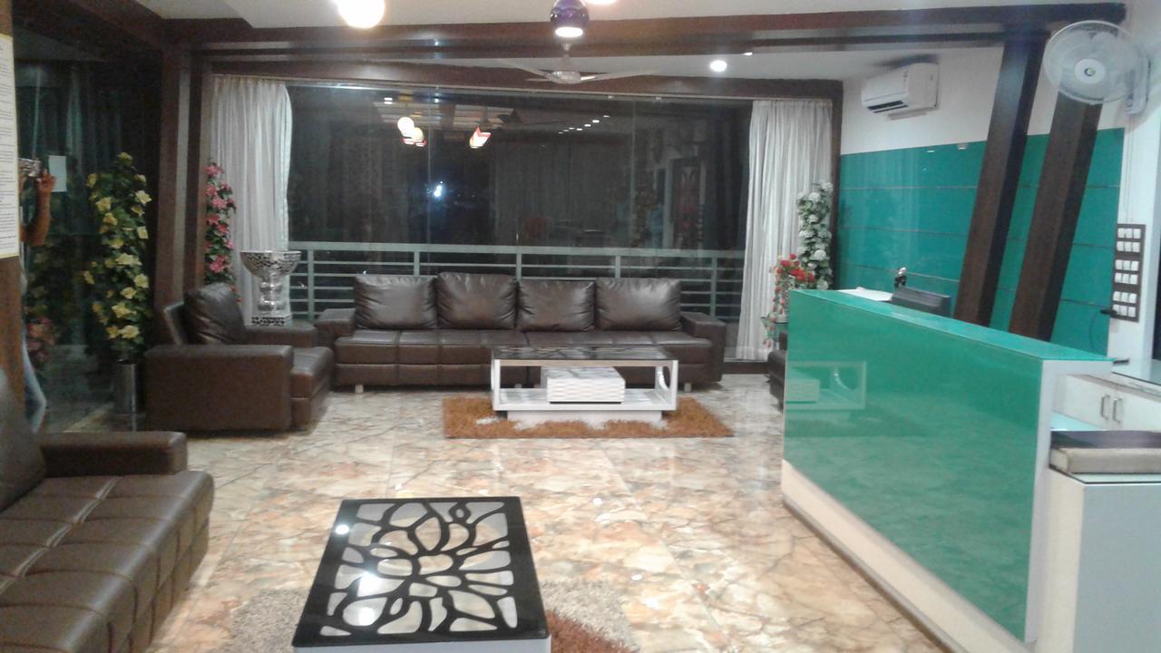 Hotel The Grand Parshwanath Sankeshvar Exterior photo