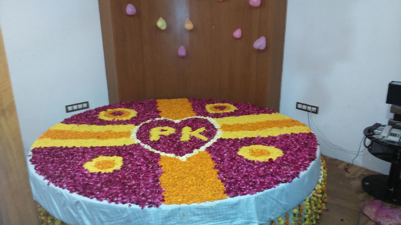Hotel The Grand Parshwanath Sankeshvar Exterior photo